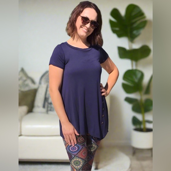 Small NEW Womens Navy Blue Asymmetric Shirt, High-Low Tunic Top - Picture 4 of 6